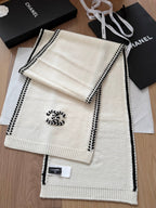 Chanel Style Contrast-Edge Knit Scarf product detail 7