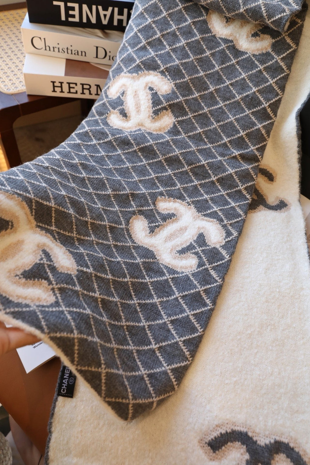 Chanel Style Fuzzy Reversible Diamond Logo Scarf product detail 8