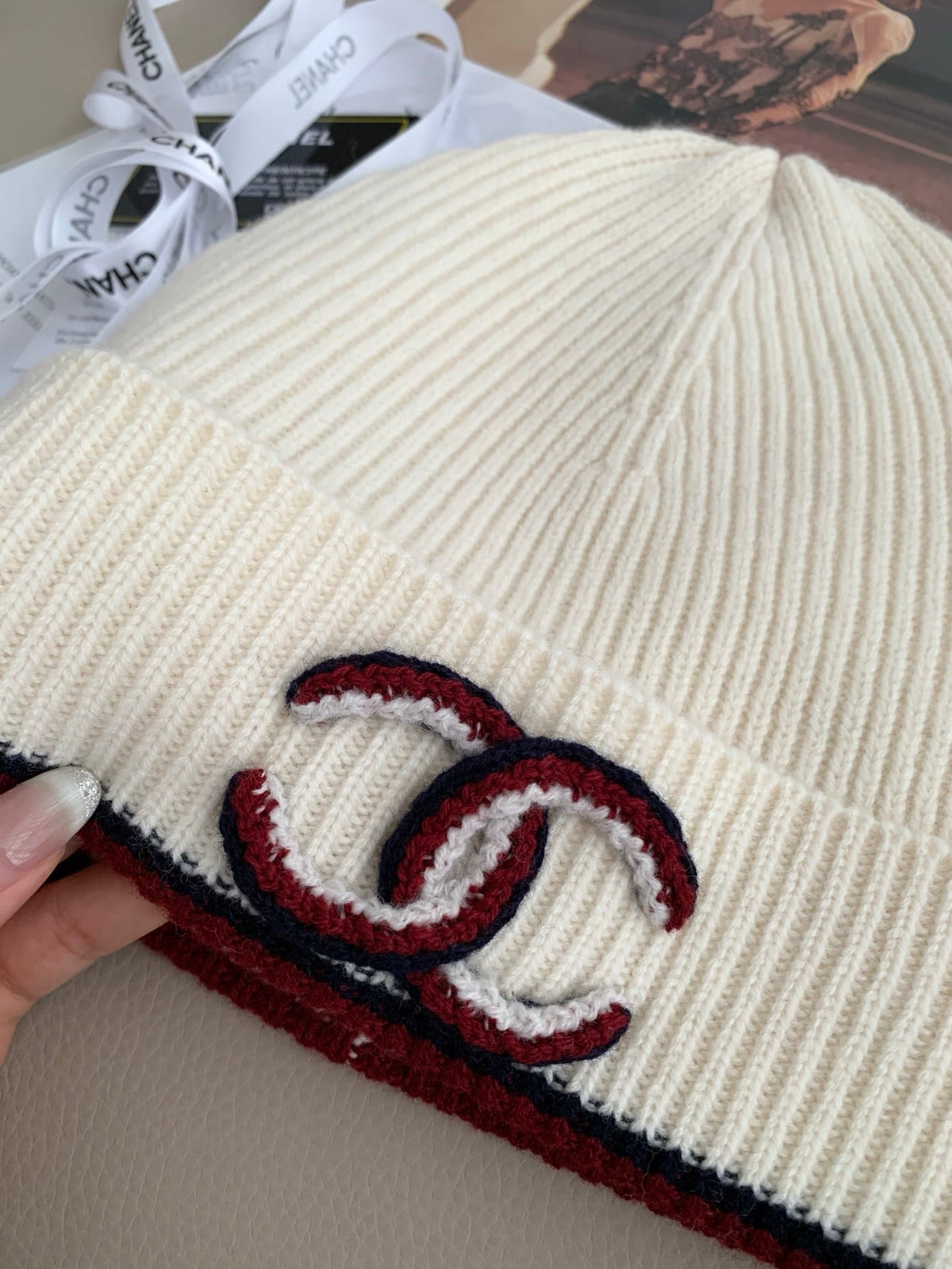 Chanel Style Ivory Rib-Knit Scarf and Beanie Set product detail 4