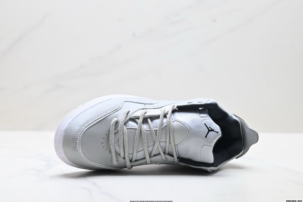 Jordan Legacy 312 High Wolf Grey White sneakers detail view 2