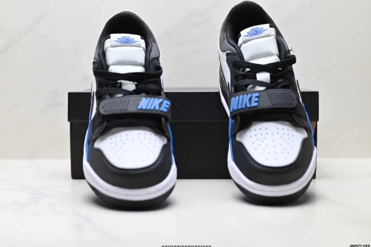 Jordan Legacy 312 Low Black White Royal Blue sneakers detail view 7