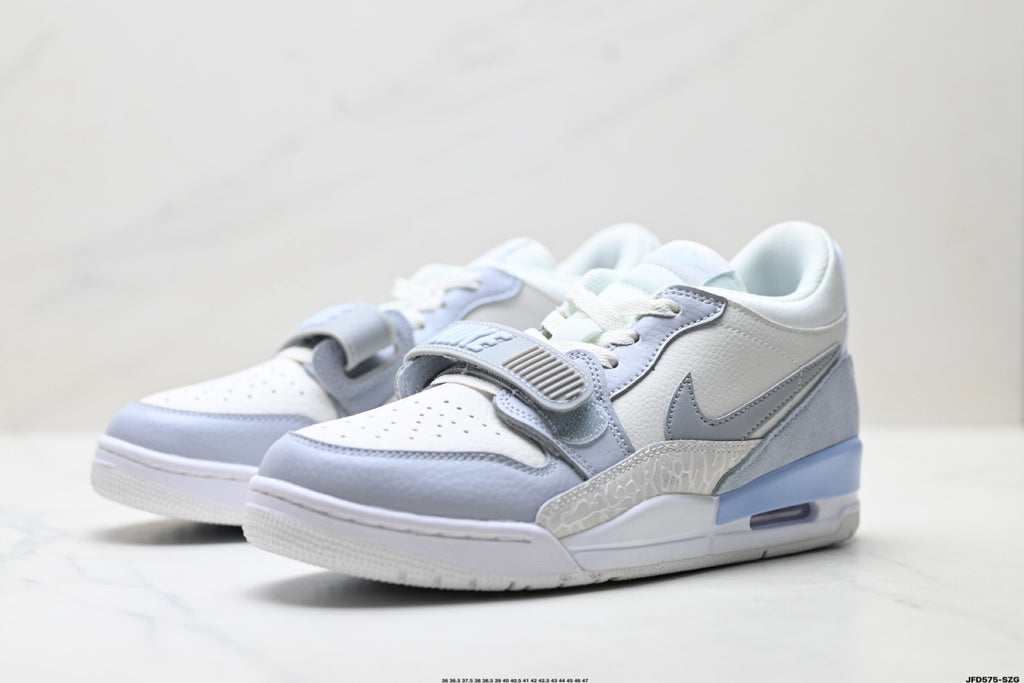 Jordan Legacy 312 Low White Wolf Grey Ice Blue sneakers detail view 4