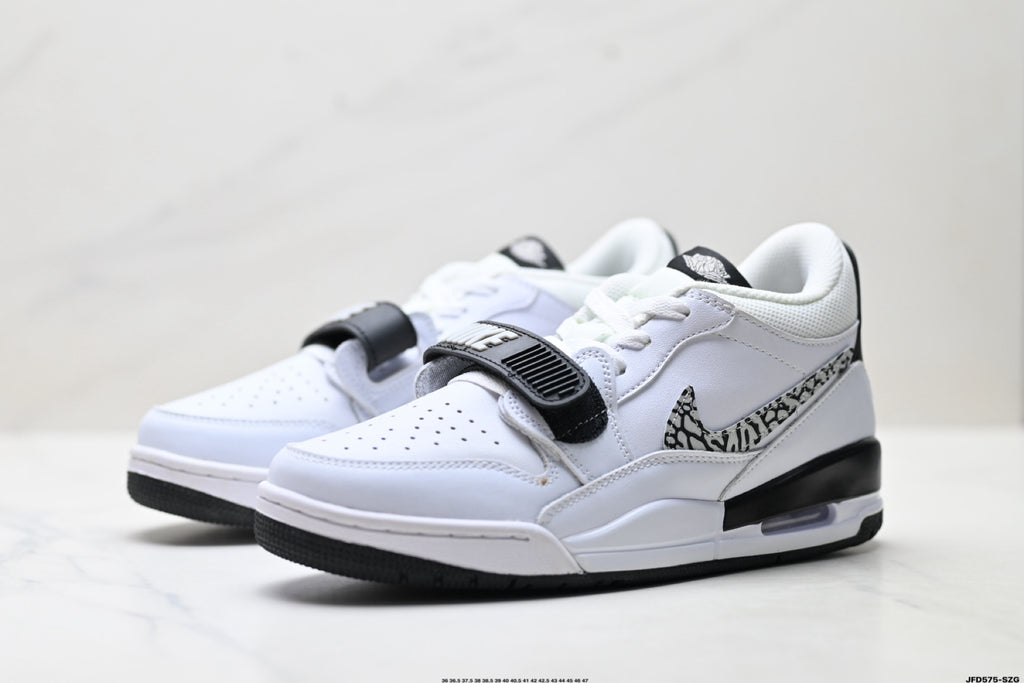 Jordan Legacy 312 Low White Black Cement Grey sneakers detail view 4