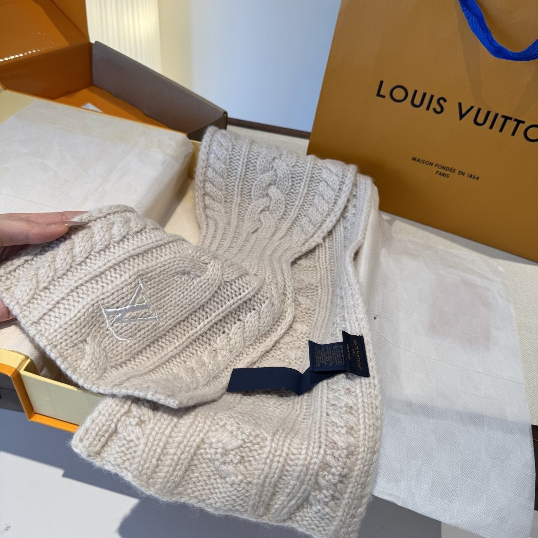 Louis Vuitton Style Cable-Knit Scarf and Beanie Set product detail 3