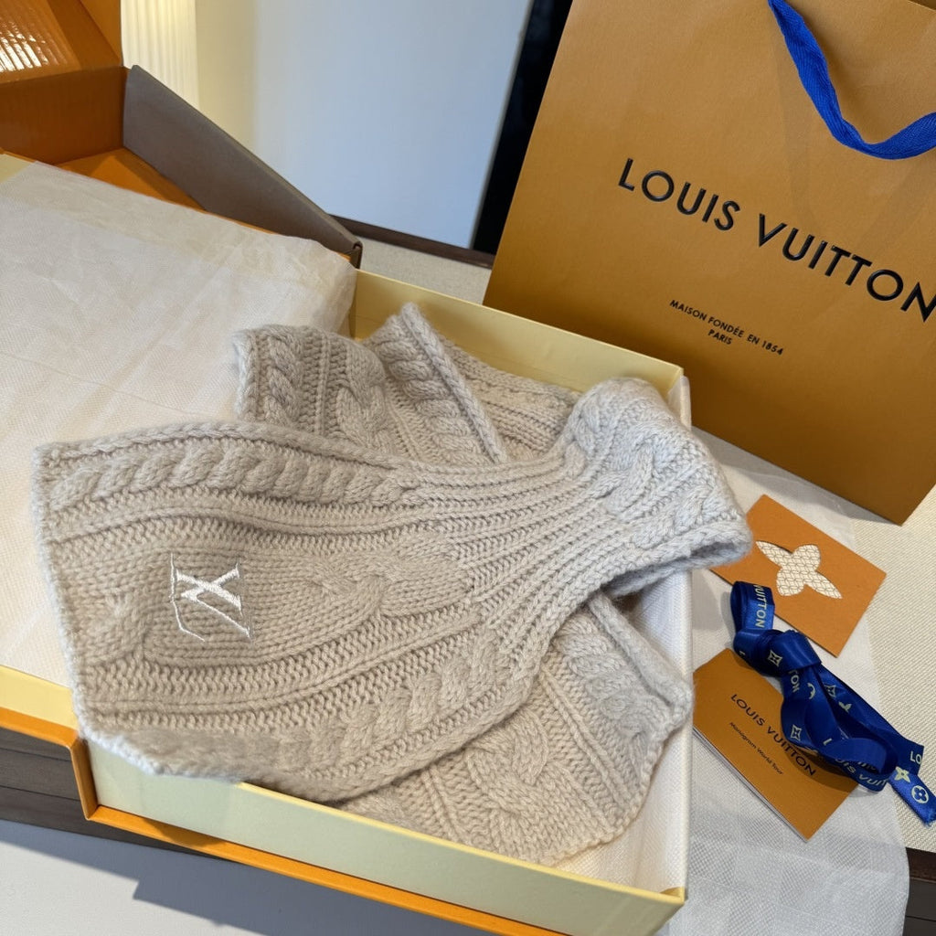 Louis Vuitton Style Cable-Knit Scarf and Beanie Set product detail 4