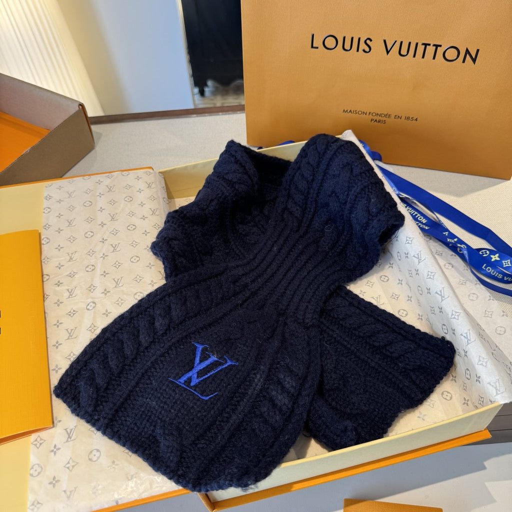 Louis Vuitton Style Cable-Knit Scarf and Beanie Set product detail 10