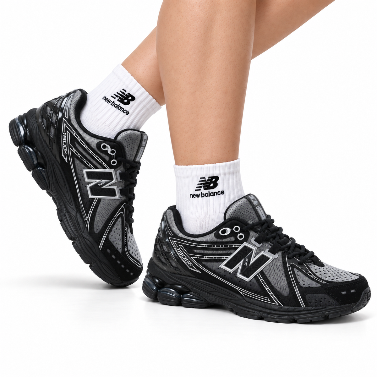 New Balance 1906 Retro Lifestyle Sneakers