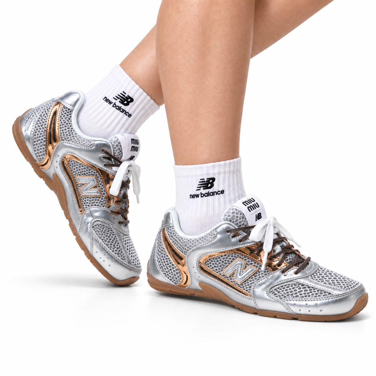 New Balance 530 Sneakers - Silver Gold Metallic