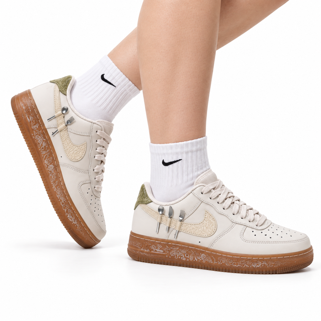 Nike Air Force 1 '07 LV8 Utility Graphic Low-Top Sneakers – White/Beige/Gum