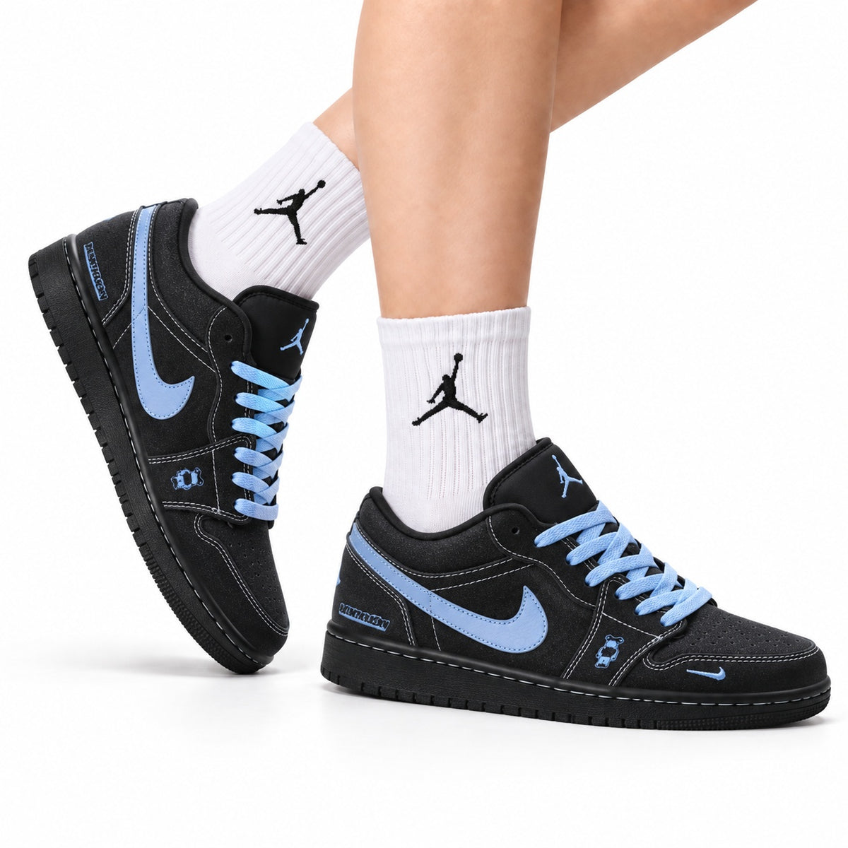 Nike Low-Top Sneakers Black Blue Unisex Style 01 white background lifestyle main view