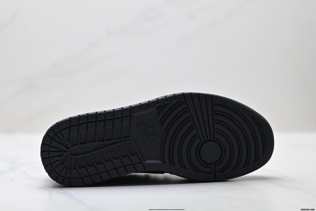 Nike Low-Top Sneakers Black Brown Unisex Style 30 detail view 9