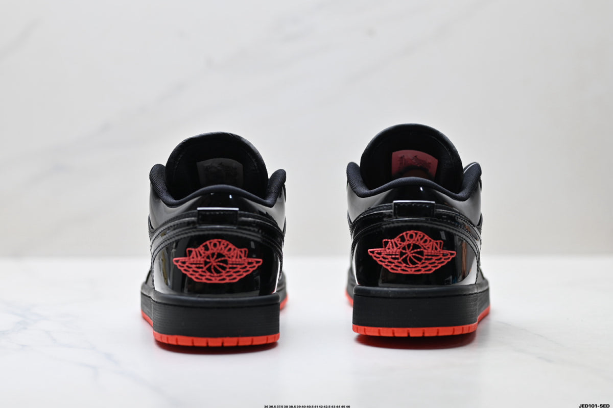 Nike Low-Top Sneakers Black Red Unisex Style 33 detail view 7