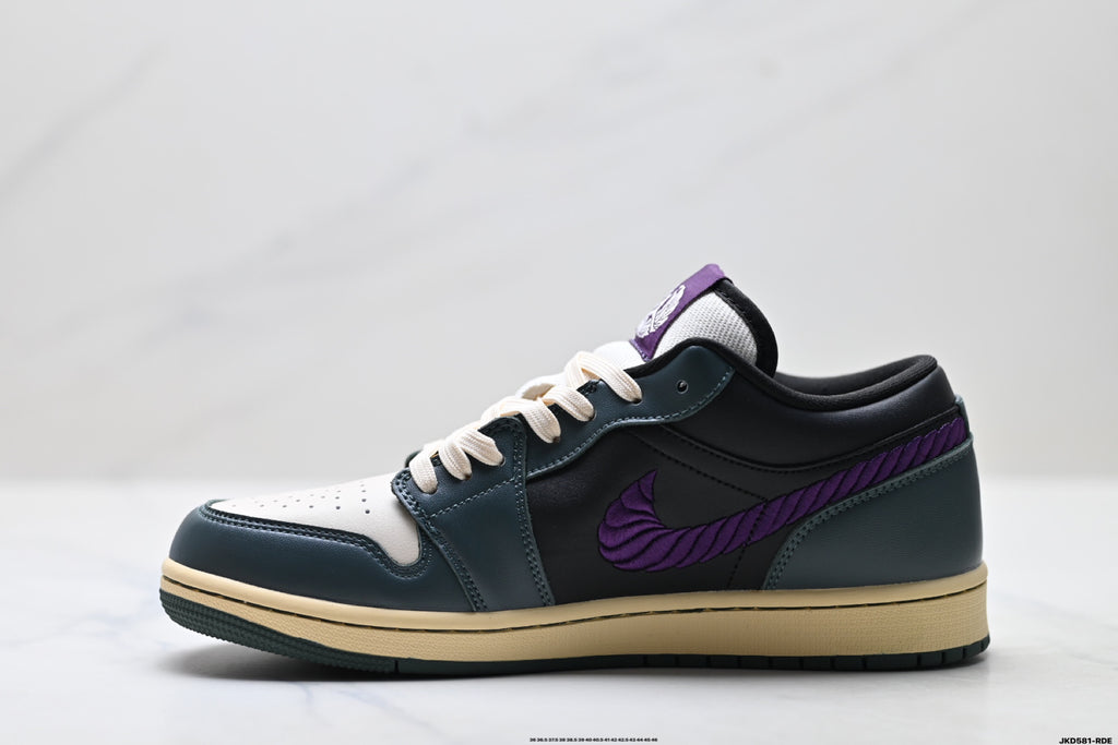 Nike Low-Top Sneakers Black White Purple Unisex Style 49 detail view 4