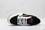 Nike Low-Top Sneakers Black White Red Unisex Style 42 detail view 3
