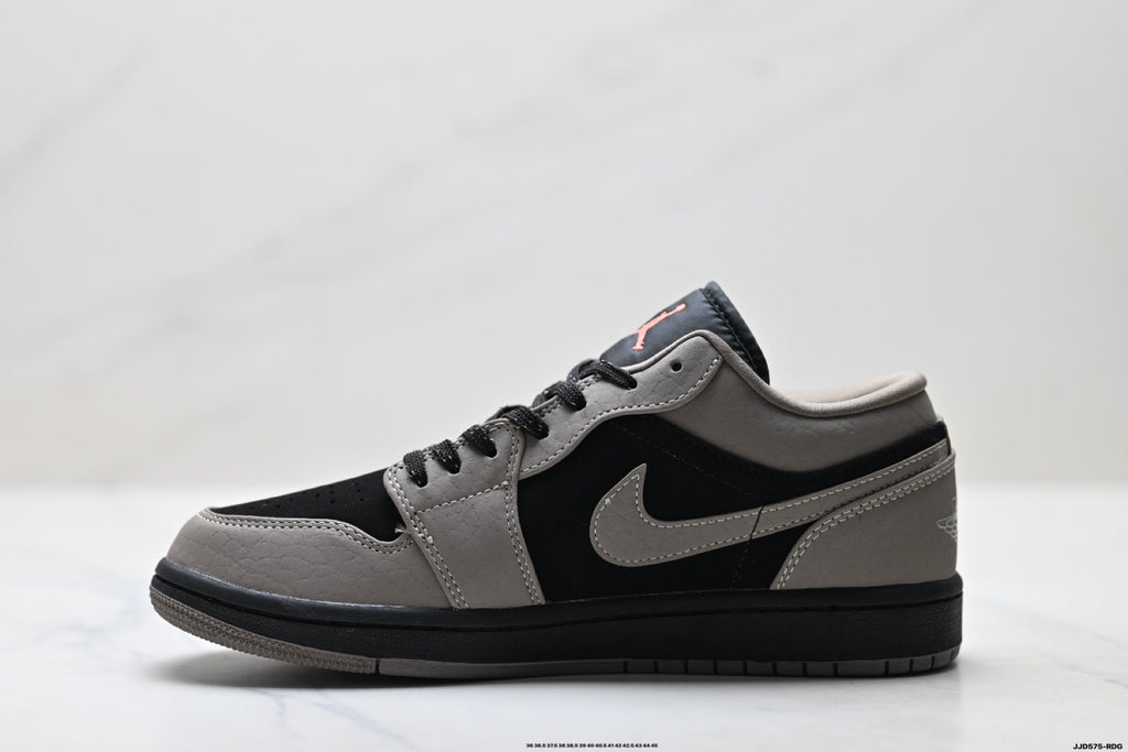 Nike Low-Top Sneakers Gray Black Unisex Style 50 detail view 4