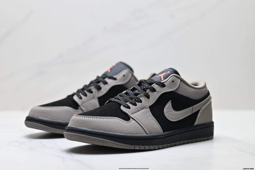 Nike Low-Top Sneakers Gray Black Unisex Style 50 detail view 5