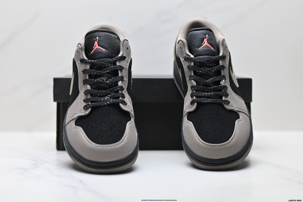 Nike Low-Top Sneakers Gray Black Unisex Style 50 detail view 8