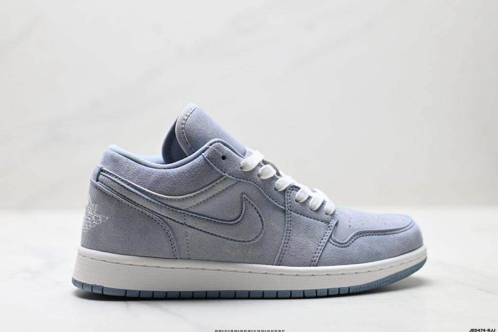 Nike Low-Top Sneakers Light Gray White Unisex Collaboration Edition Style 61 detail view 2