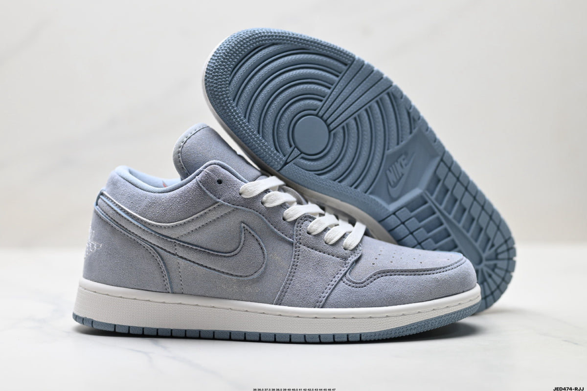 Nike Low-Top Sneakers Light Gray White Unisex Collaboration Edition Style 61 detail view 6