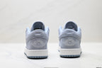 Nike Low-Top Sneakers Light Gray White Unisex Collaboration Edition Style 61 detail view 7