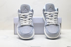 Nike Low-Top Sneakers Light Gray White Unisex Collaboration Edition Style 61 detail view 8