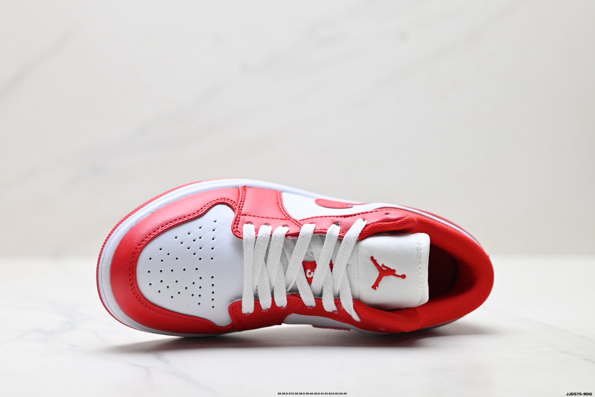 Nike Low-Top Sneakers Red White Unisex Style 52 detail view 3