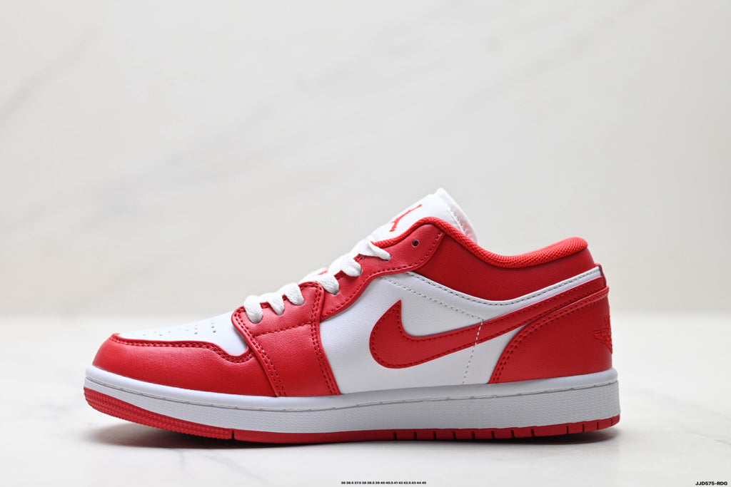 Nike Low-Top Sneakers Red White Unisex Style 52 detail view 4