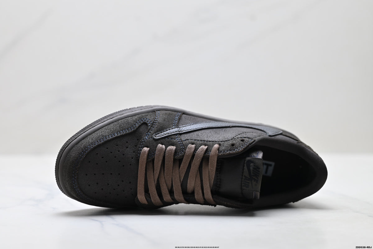 Nike Low-Top Sneakers Triple Black Unisex Style 44 detail view 3