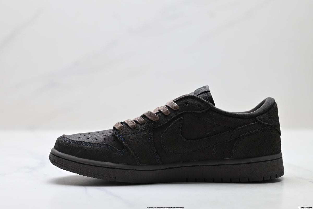 Nike Low-Top Sneakers Triple Black Unisex Style 44 detail view 4