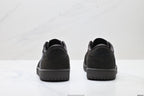 Nike Low-Top Sneakers Triple Black Unisex Style 44 detail view 7