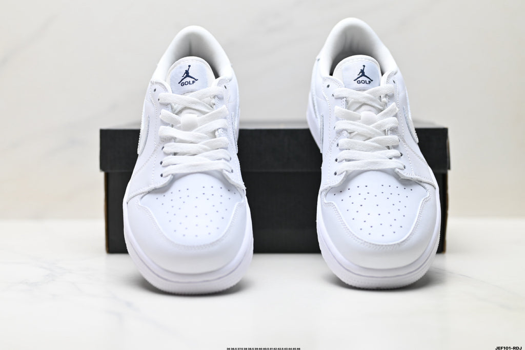 Nike Low-Top Sneakers Triple White Unisex Style 40 detail view 8