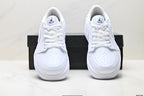 Nike Low-Top Sneakers Triple White Unisex Style 40 detail view 8
