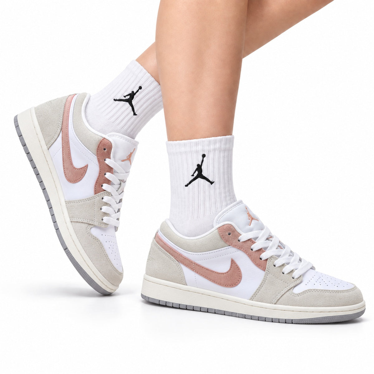 Nike Low-Top Sneakers White Beige Unisex Style 53 white background lifestyle main view