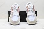 Nike Low-Top Sneakers White Beige Unisex Style 53 detail view 8