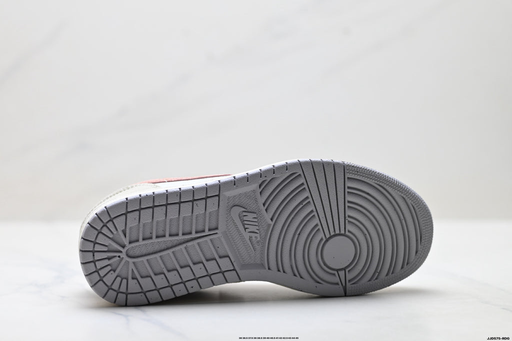 Nike Low-Top Sneakers White Beige Unisex Style 53 detail view 9
