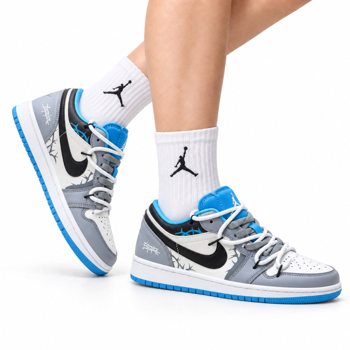 Nike Low-Top Sneakers White Black Blue Unisex Style 18 white background lifestyle main view