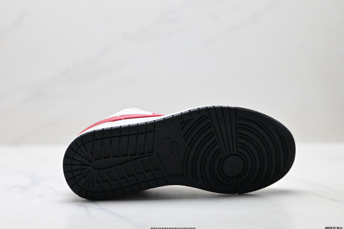 Nike Low-Top Sneakers White Black Red Unisex Collaboration Edition Style 58 detail view 9