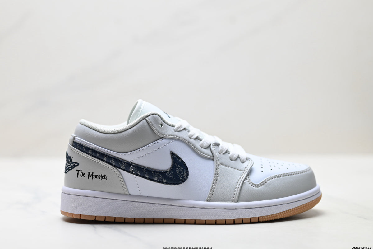 Nike Low-Top Sneakers White Gray Unisex Collaboration Edition Style 59 detail view 2