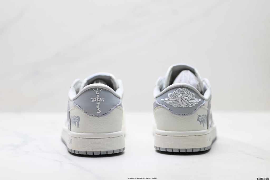 Nike Low-Top Sneakers White Gray Cartoon Unisex Collaboration Edition Style 35 detail view 7