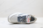 Nike Low-Top Sneakers White Gray Print Unisex Collaboration Edition Style 38 detail view 3