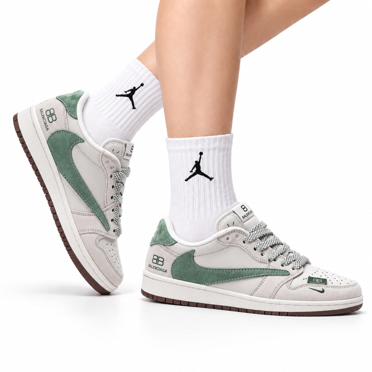 Nike Low-Top Sneakers White Green Unisex Style 04 white background lifestyle main view