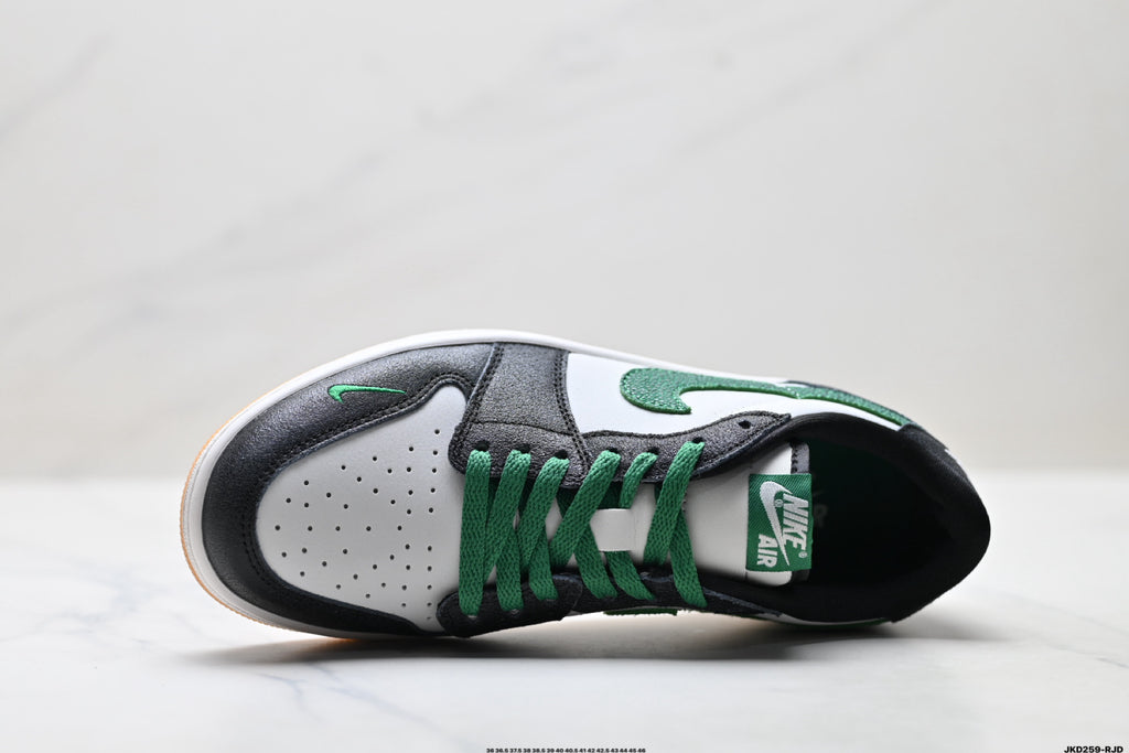 Nike Low-Top Sneakers White Green Black Unisex Collaboration Edition Style 57 detail view 3