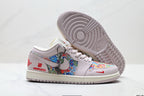 Nike Low-Top Sneakers White Multicolor Monogram Unisex Collaboration Edition Style 02 detail view 6