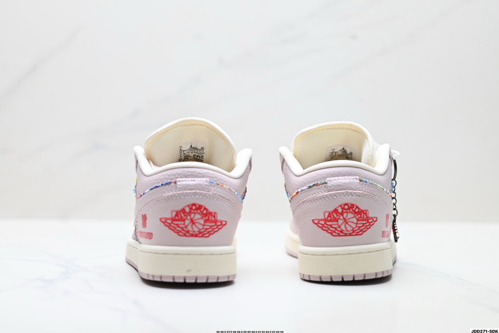 Nike Low-Top Sneakers White Multicolor Monogram Unisex Collaboration Edition Style 02 detail view 7