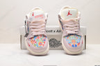 Nike Low-Top Sneakers White Multicolor Monogram Unisex Collaboration Edition Style 02 detail view 8