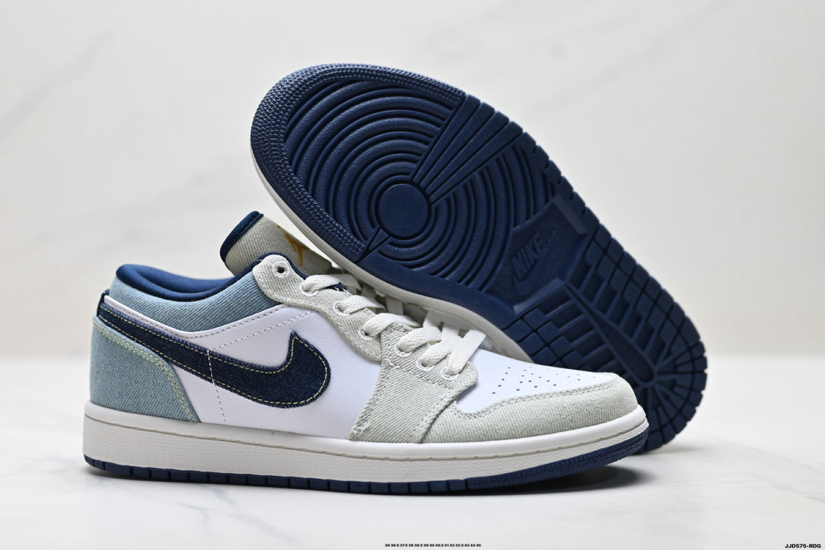 Nike Low-Top Sneakers White Navy Unisex Style 51 detail view 6