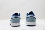 Nike Low-Top Sneakers White Navy Unisex Style 51 detail view 7