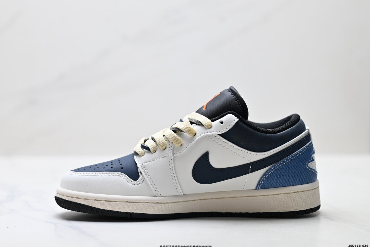 Nike Low-Top Sneakers White Navy Beige Unisex Style 28 detail view 4
