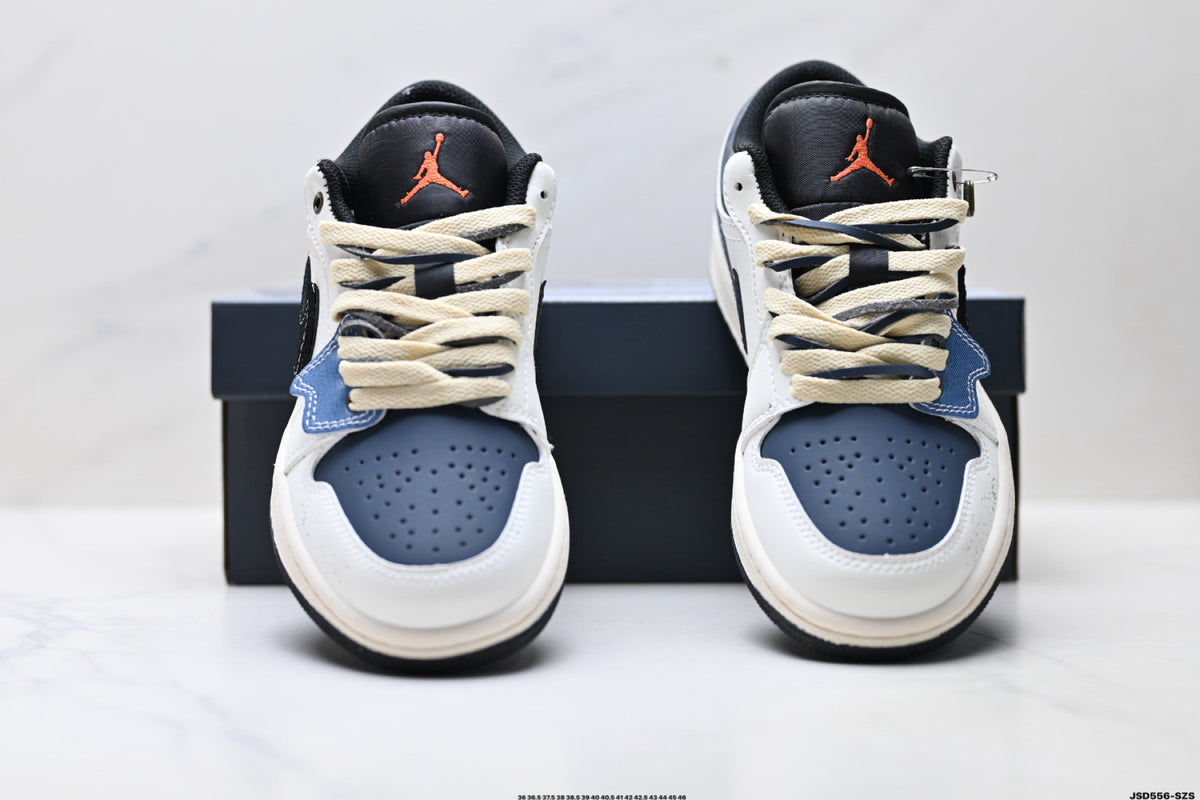 Nike Low-Top Sneakers White Navy Beige Unisex Style 28 detail view 8