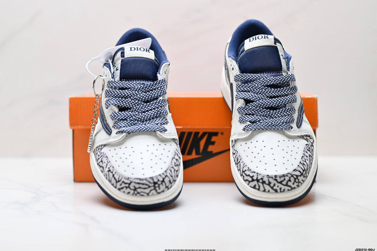 Nike Low-Top Sneakers White Navy Print Alt Unisex Collaboration Edition Style 39 detail view 8